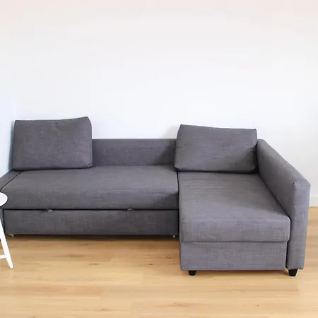 Modern With River Views, Sunrise & Friendly Cats * Lisbon